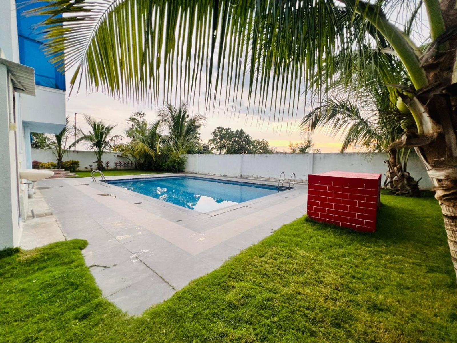 Serene Farms By Guildstone Stays Venkatapur Exterior photo
